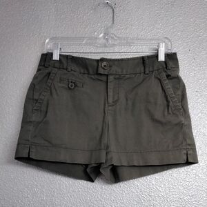 Banana Republic Olive Green Shorts   Size 2